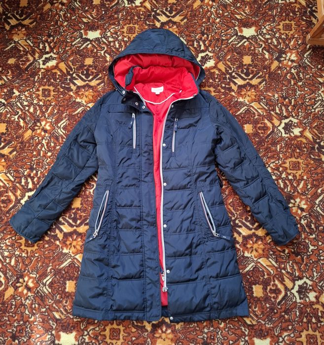 Пуховик на девочку