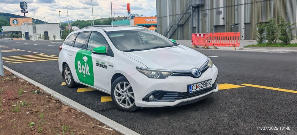 TOYOTA Auris 2017 — imagine 5