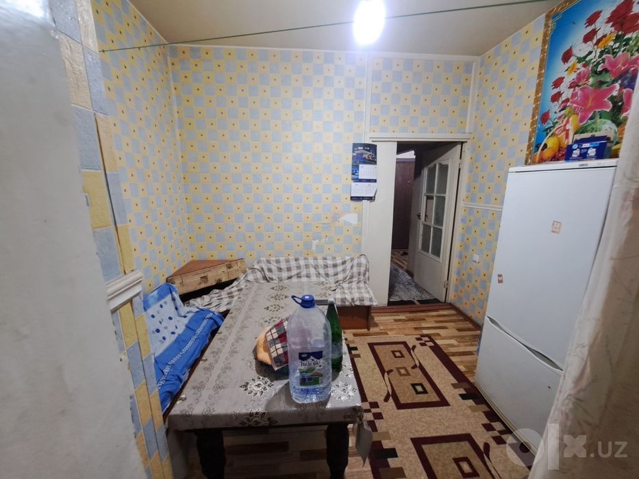 Юнусобод 19кв 2*3комнатная не торец улишшаная планировка