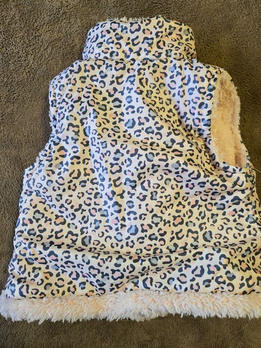 Елек за момиче .