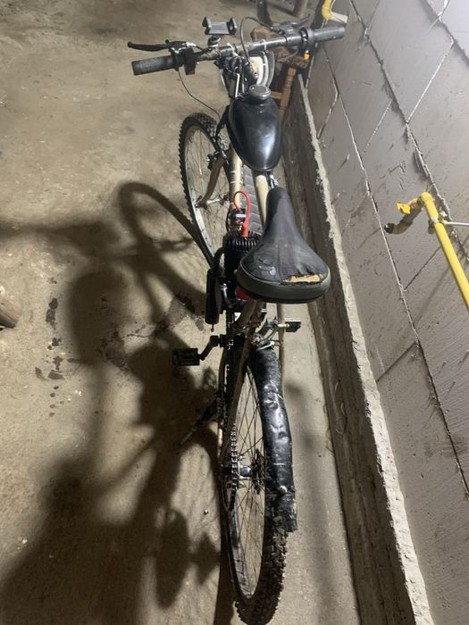 Vănd bicicleat motor 100cc 3,2 cp