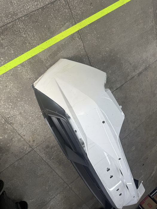 Задний бампнр hyndai elantra