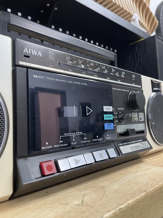 Radio casetofon boombox aiwa stereo 250