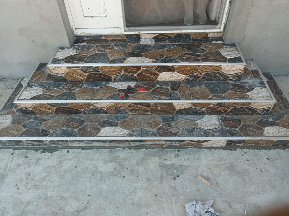 Amenajari interioare si exterioare,Gresie,Fainta,Parchet,Tencuieli,