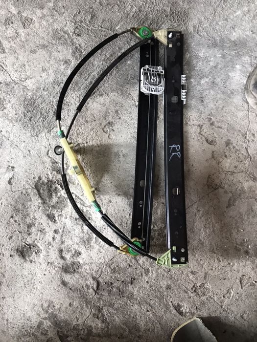 стъклоповдигач ауди q7