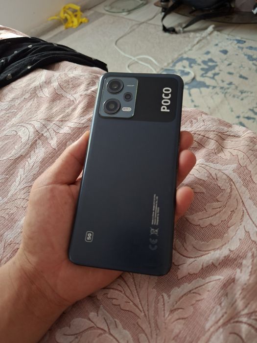 Продам Poco X5 5G 256GB