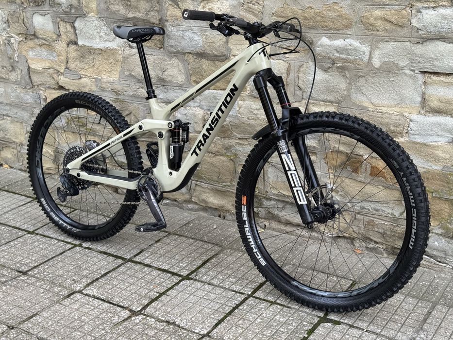 Планински карбонов велосипед TRANSITION PATROL  CARBON( L размер)