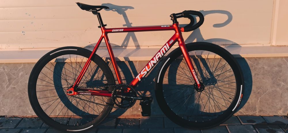 Продам Tsunami snm 100