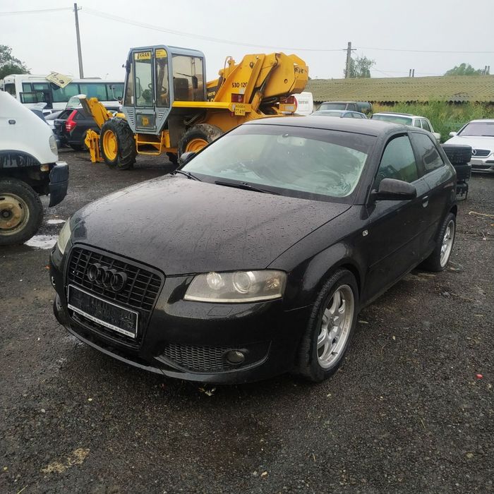 Dezmembrari  Audi A3 (8P)  2003  > 2013 2.0 TDI 16V Motorina
