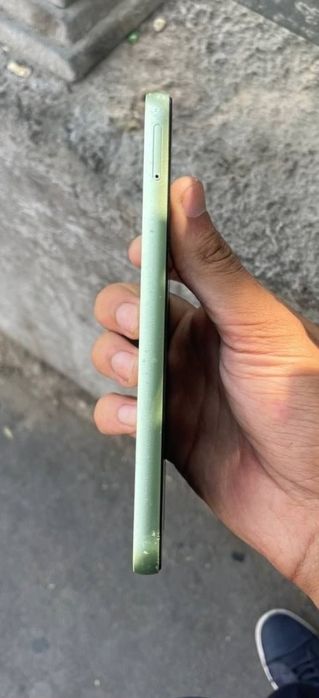 Samsung A14 sotladi