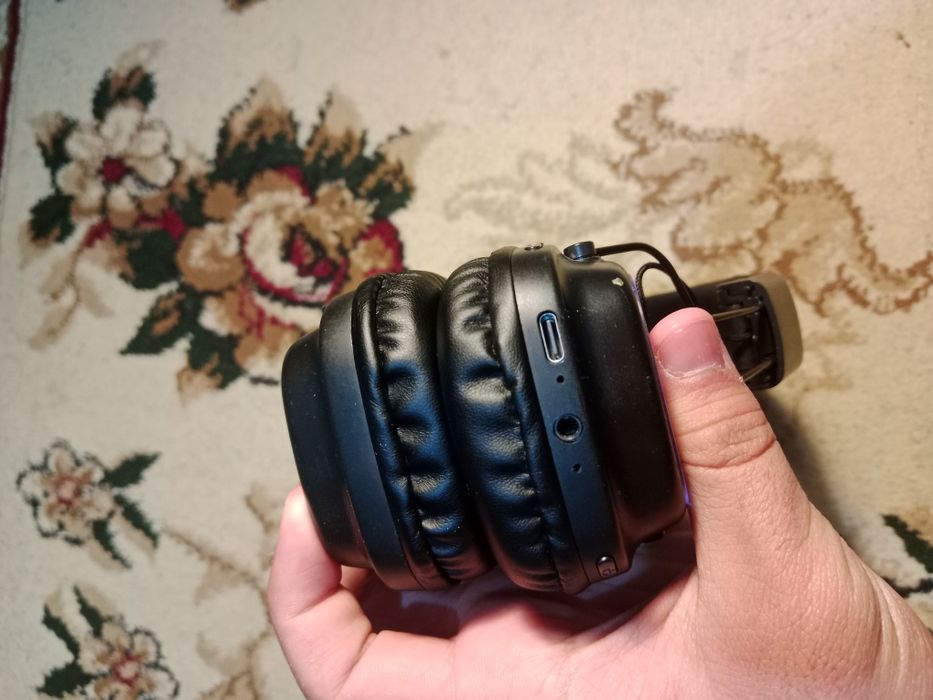 наушники  беспроводные Bluetooth Marshall