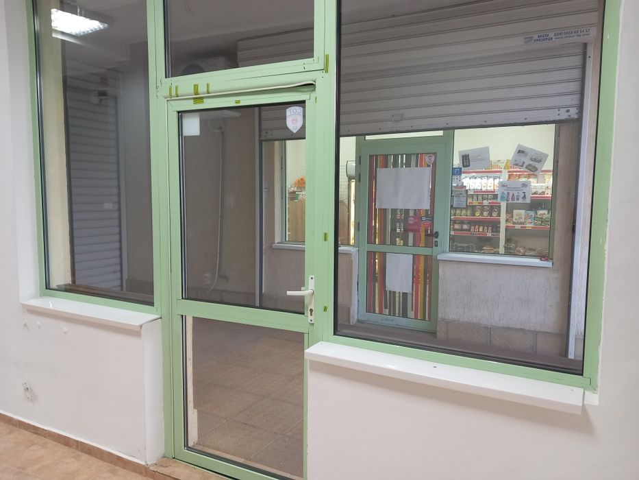 Дава се под наем Магазин в София, Люлин 8 - 30 кв.м за 357 € - Снимка #2