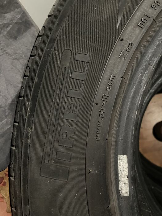 Шины лето 235,65 р17 пирелли