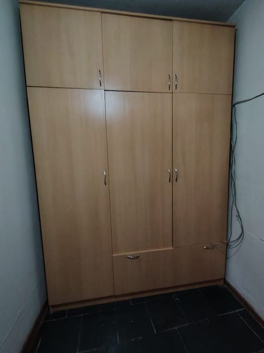 Шкаф в хорошем состоянии