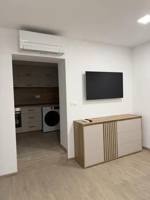 Дава се под наем Двустаен апартамент в Варна, Владислав Варненчик - 60 кв.м за 398.82 € - Снимка #2