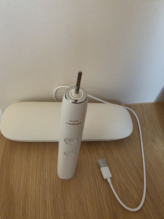 Philips Sonicare DiamondClean 9000 HX991W