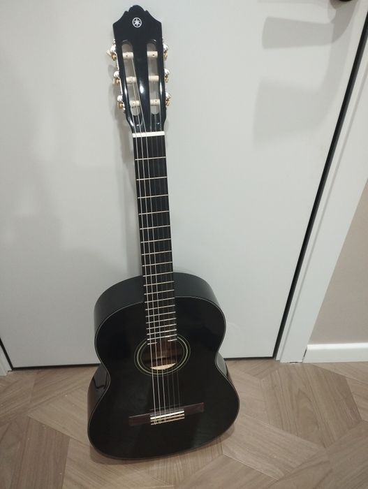 Гитара Yamaha C40