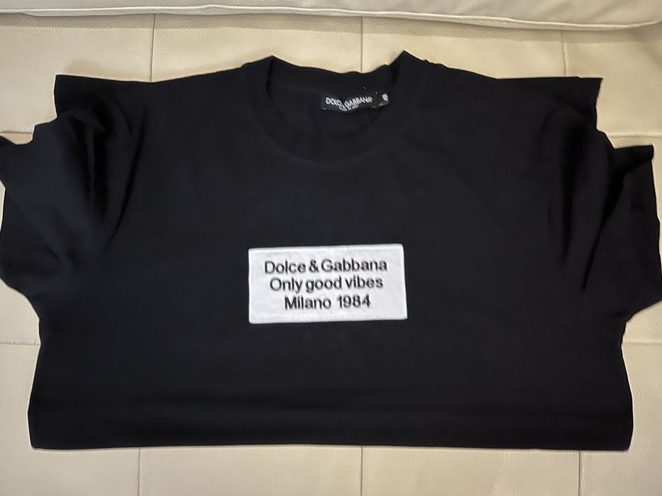 Продавам тениски