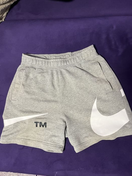 Nike къси панталони S – много добро състояние