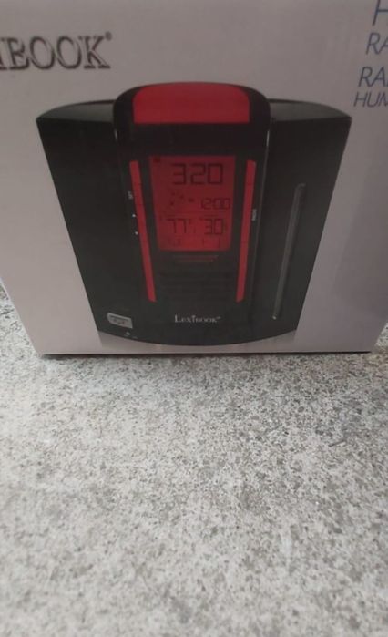 Ceas desteptator cu generator de umiditate radio culoare rosu / negru