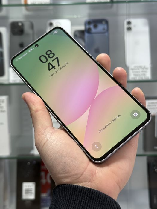 Samsung A56 128 GB 4 Cicluri de Incarcare 8 GB Ram