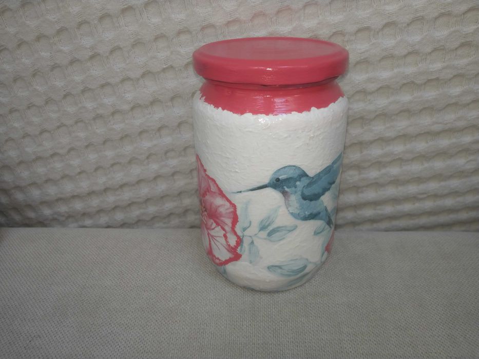 Ръчно изработени буркани за лакомства