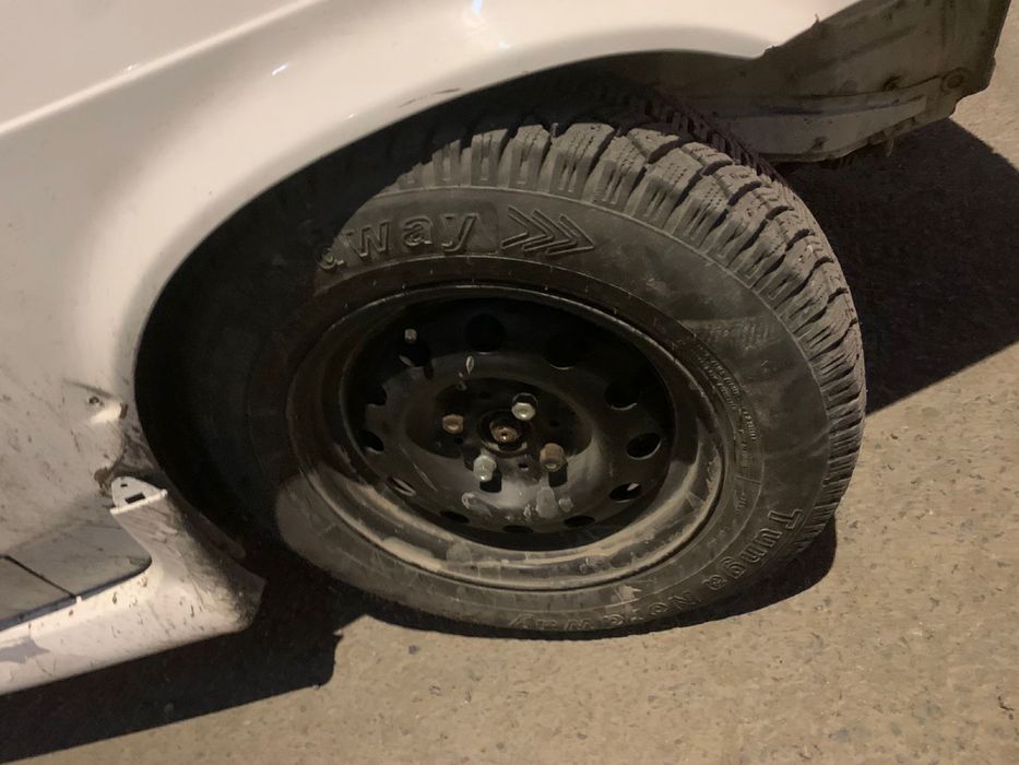 Зимний покрышка