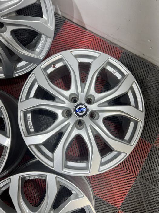 Jante  5x108 R19 Volvo Xc40 XC60 XC90 ,V40 V60 S60 , S90 V90