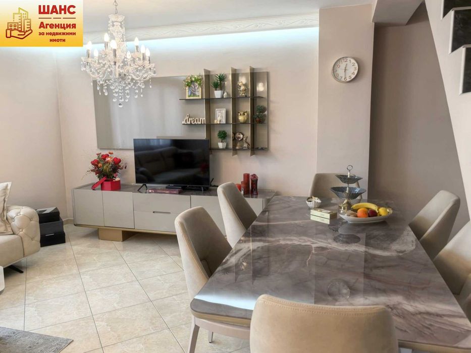 Продава се Мезонет в Плевен, Широк център - 91 кв.м за 2033 €/кв.м - Снимка #1