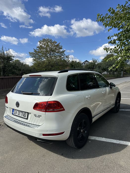 VOLKSWAGEN Touareg 2012 — imagine 3