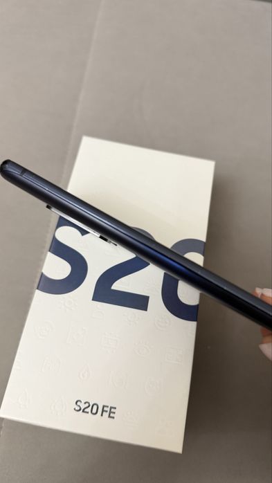 Samsung galaxy s20 FE
