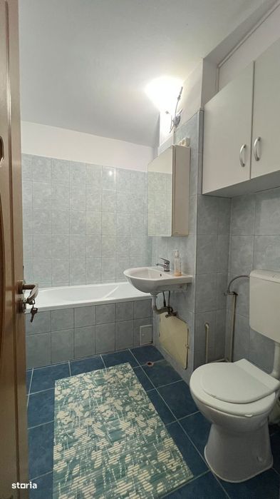 Apartament cu 3 camere de închiriat – Micalaca 300, zona Supeco