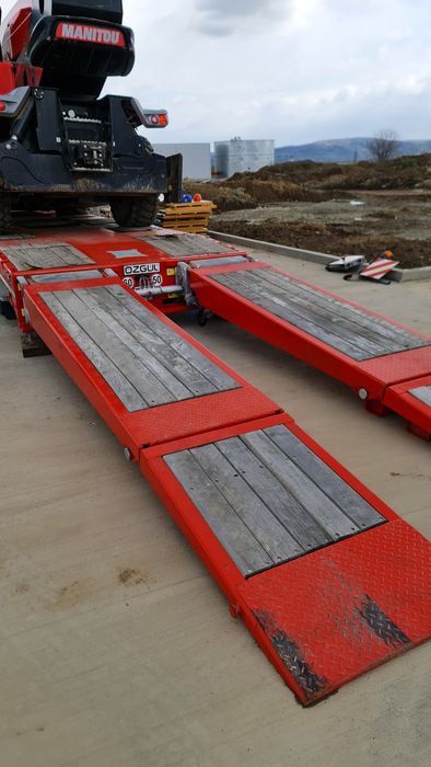 Transport utilaje,marfa trailer agabaritic