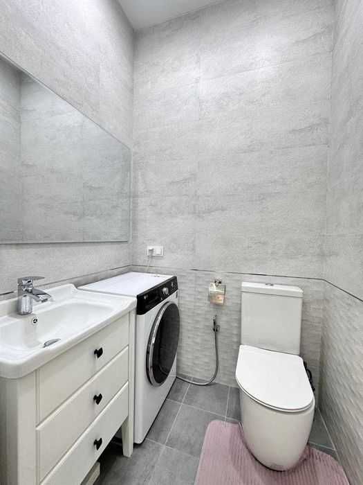 Hi-Tech 3-х комнатная квартира в элитном жилом комплексе Parisien!!!