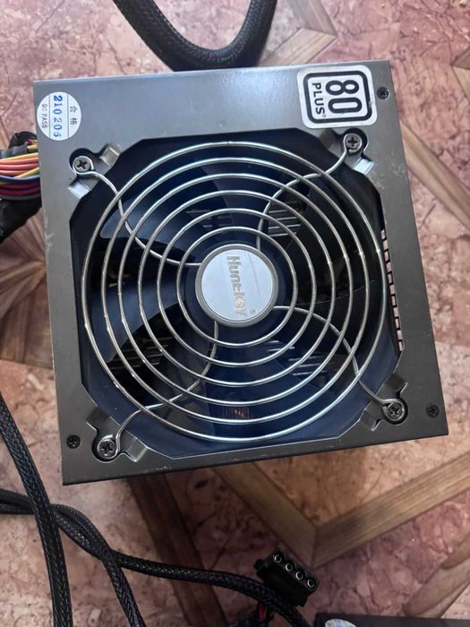 Блок питания ATX 600W HuntKey GS 700