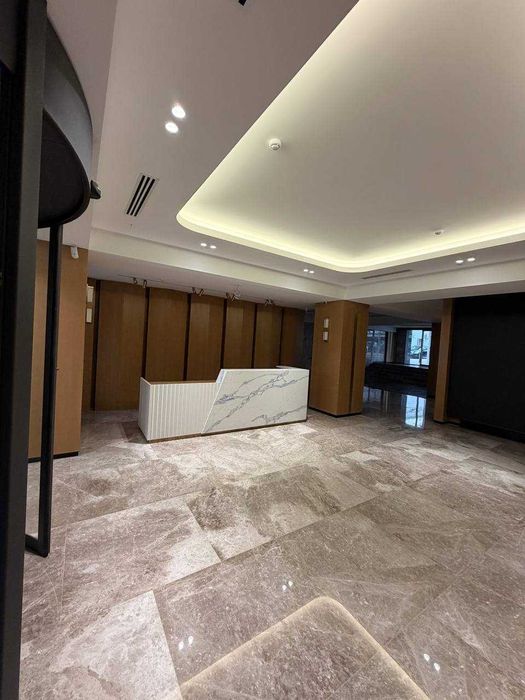 Метро БИЙ.1 линия.Сдам в аренду офис420кв.м. на 5 этаже в Бц классаА