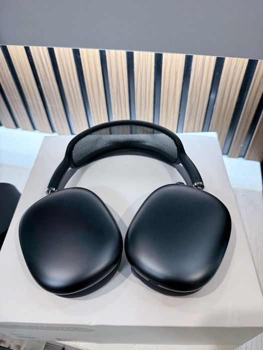Продам air Pods Max (usb-c)
