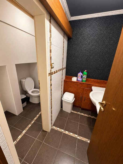 Дава се под наем Магазин в Пловдив, Кършияка - 230 кв.м за 1000 € - Снимка #4