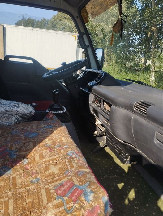 Isuzu  сотилади, холати яхши