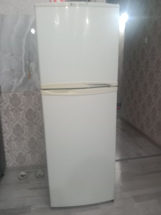 Продаю 2 холодильника