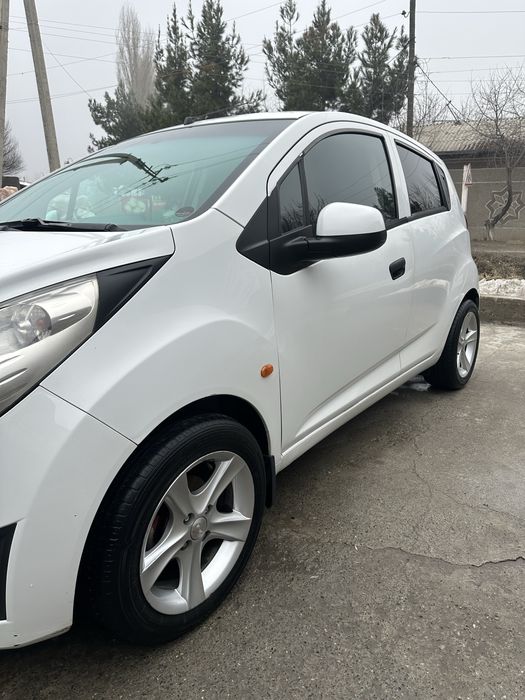 Chevrolet Spark sotiladi 2010 yil