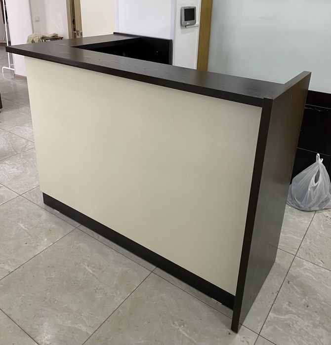 Продам рецепшен в хорошем состоянии