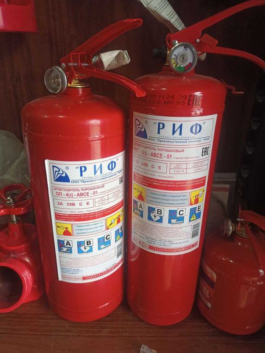 Шкафы -щиты пожарные.