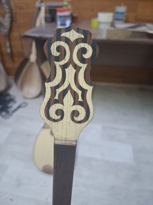 Домбыра тенор.  Мастеровая , профссиональная