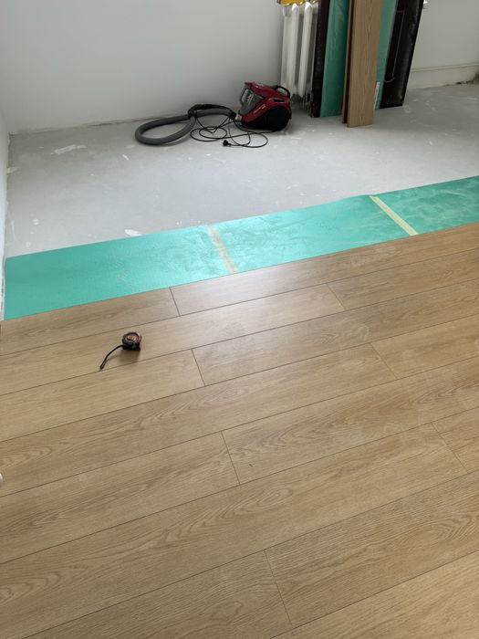 Amenajări interioare,gleturi,finisaje,gresie,faianta,rigips