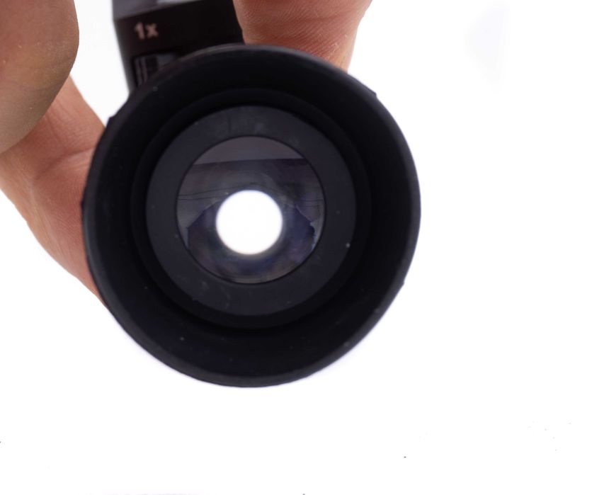 Vizor unghiular cu zoom 2x pentru MInolta si Canon