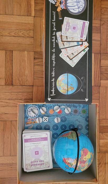 Vând avantajos joc Globe Whizz
