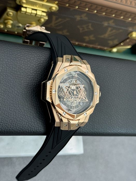 HB Big Bang Sang Bleu 45mm Gold