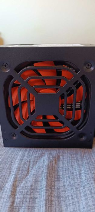 Захранващ блок за компютър (PSU) 550W