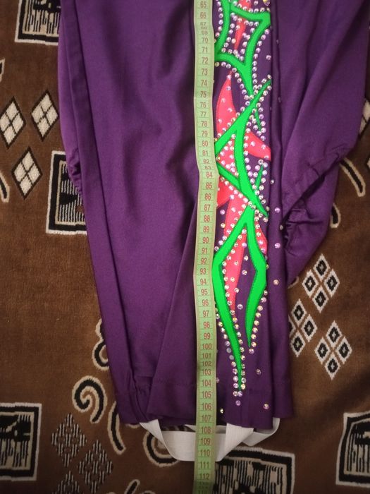 Акробатический костюм